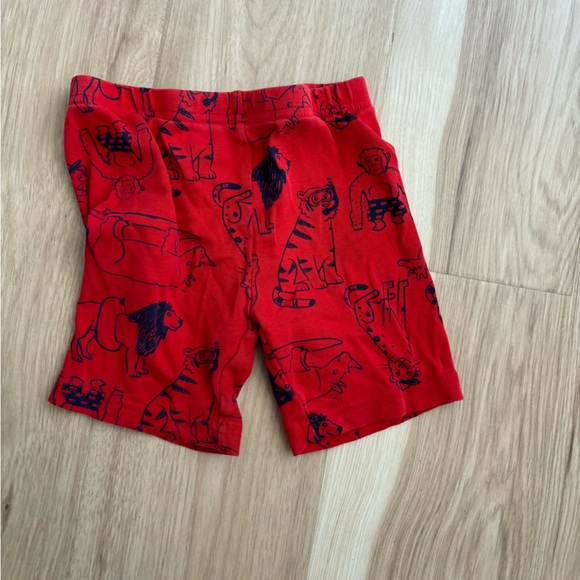 Carter’s Pajama Short Set, size 2T - Picture 3 of 4